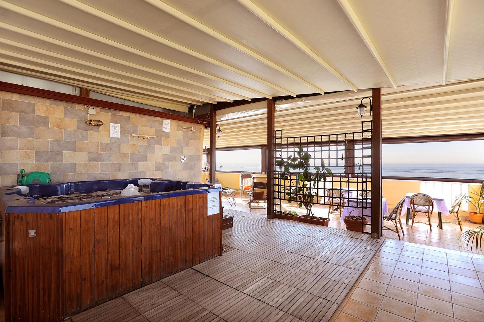 Hotel Bellavista Lido di Ostia Esterno foto
